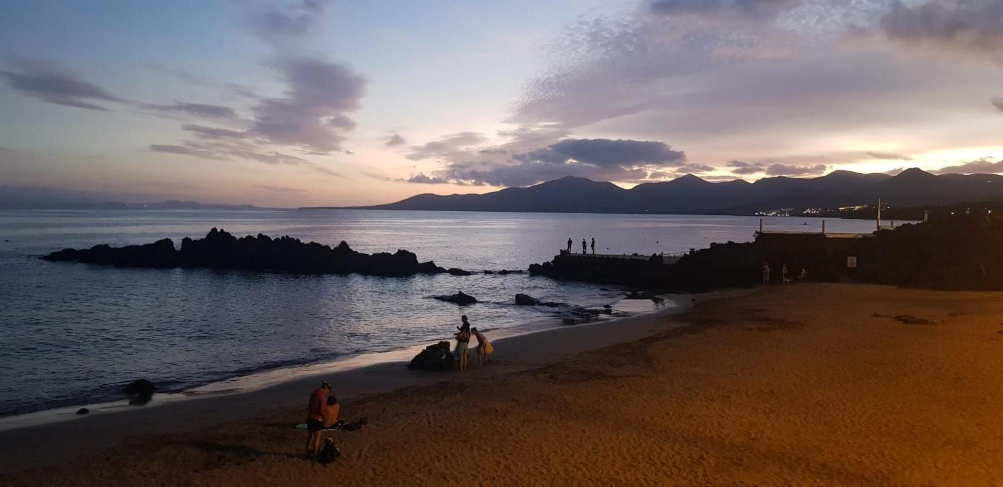 Apartamento Muy Cercano A Playas Y Pueblo Puerto Del Carmen ปูแอร์โตเดลคาร์เมน ภายนอก รูปภาพ