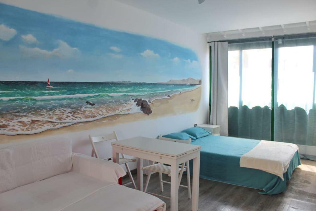 Apartamento Muy Cercano A Playas Y Pueblo Puerto Del Carmen ปูแอร์โตเดลคาร์เมน ภายนอก รูปภาพ